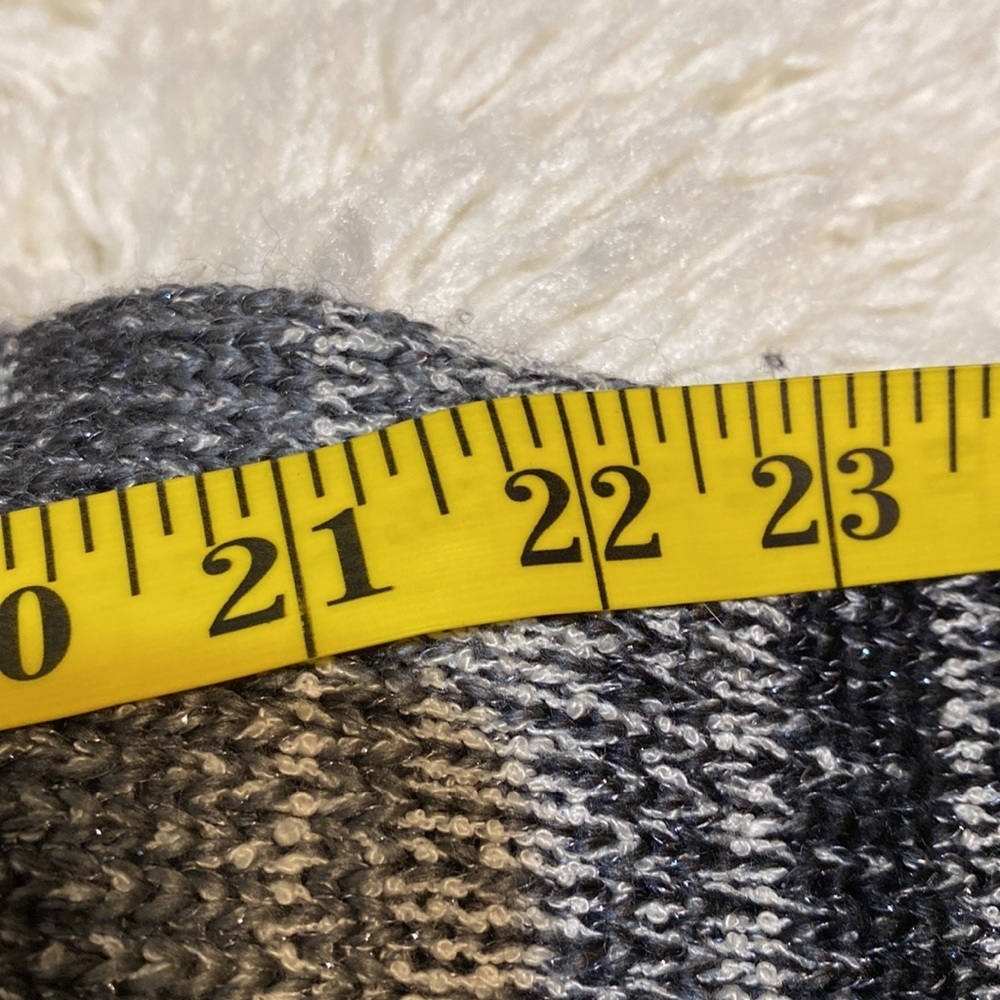 STYLE & CO XL CARDIGAN SWEATER BLACK WHITE W/ SILVER METALLIC THREAD Par… - Picture 11 of 13